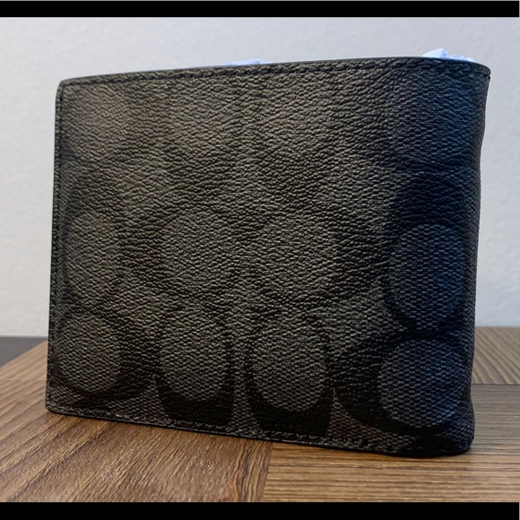 ‼️SOLD‼️COACH Double Billfold Wallet In Signature Canvas - Picture 5 of 7